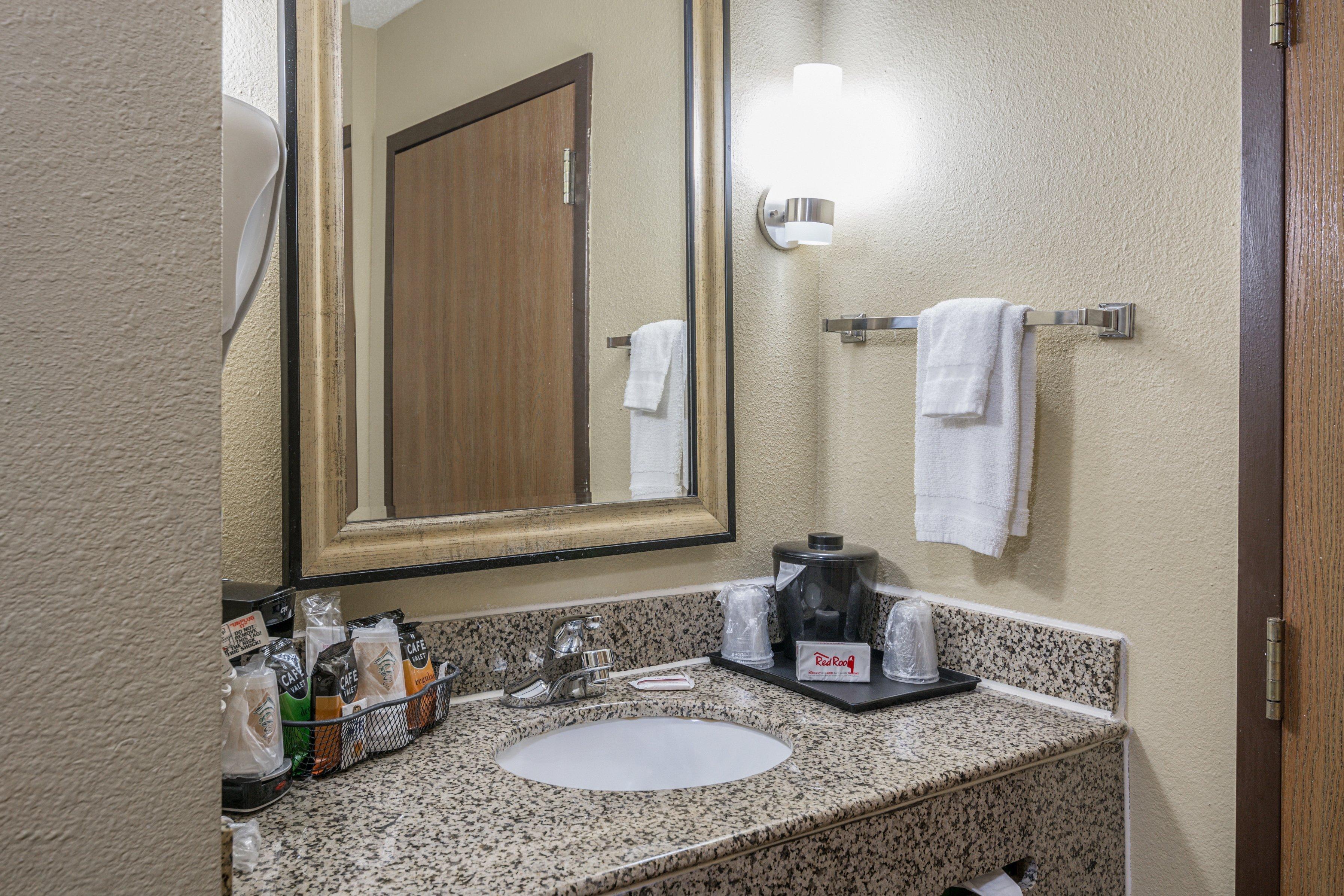 Red Roof Inn & Suites Little Rock Bagian luar foto