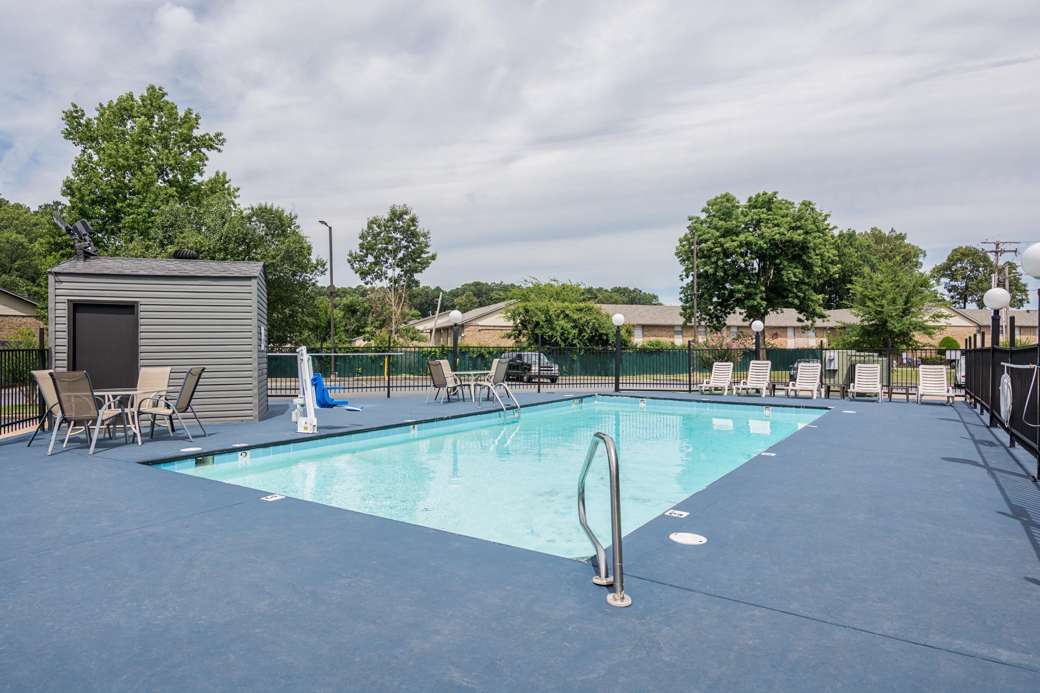 Red Roof Inn & Suites Little Rock Bagian luar foto