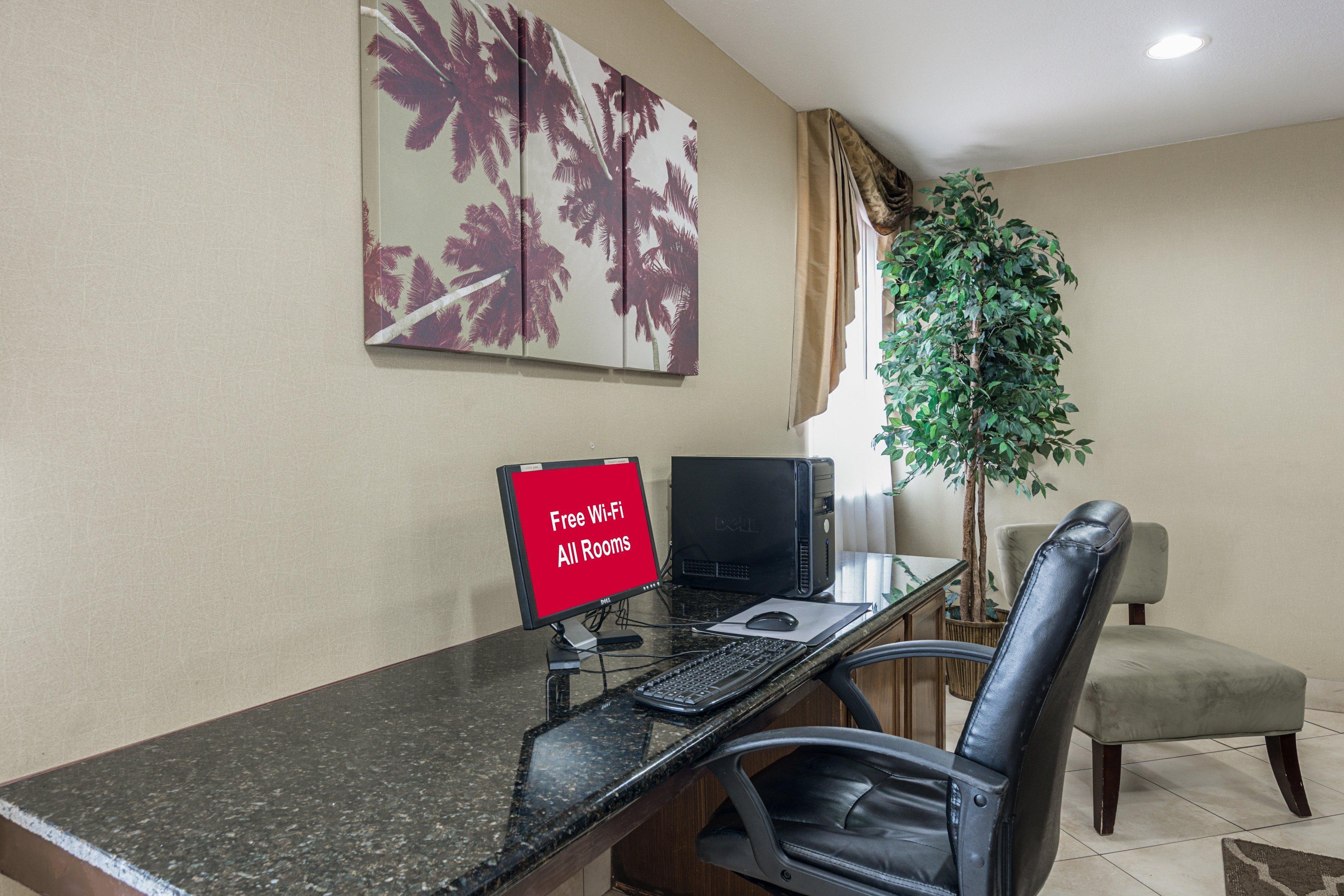 Red Roof Inn & Suites Little Rock Bagian luar foto