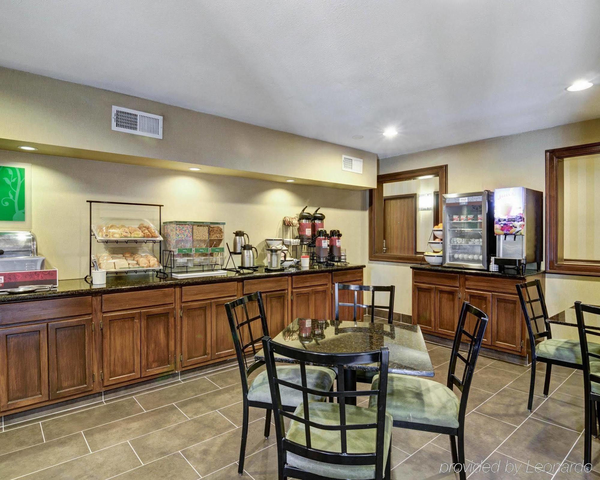 Red Roof Inn & Suites Little Rock Bagian luar foto